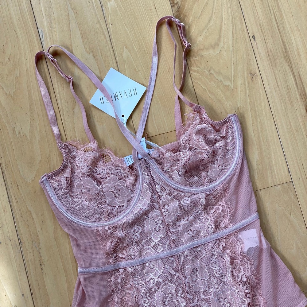 NWT Sexy Romantic Pink Lace Bodysuit Underwire Sheer Mesh Strappy Feminine - S